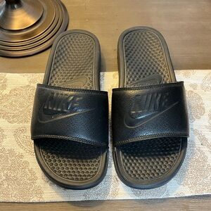 Nike Black Slides Men’s 8